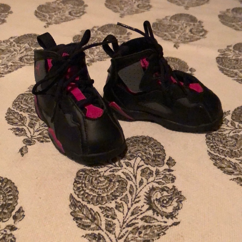 Toddler Girls Air Jordan’s